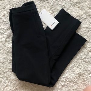Lululemon - on the move pant NWT